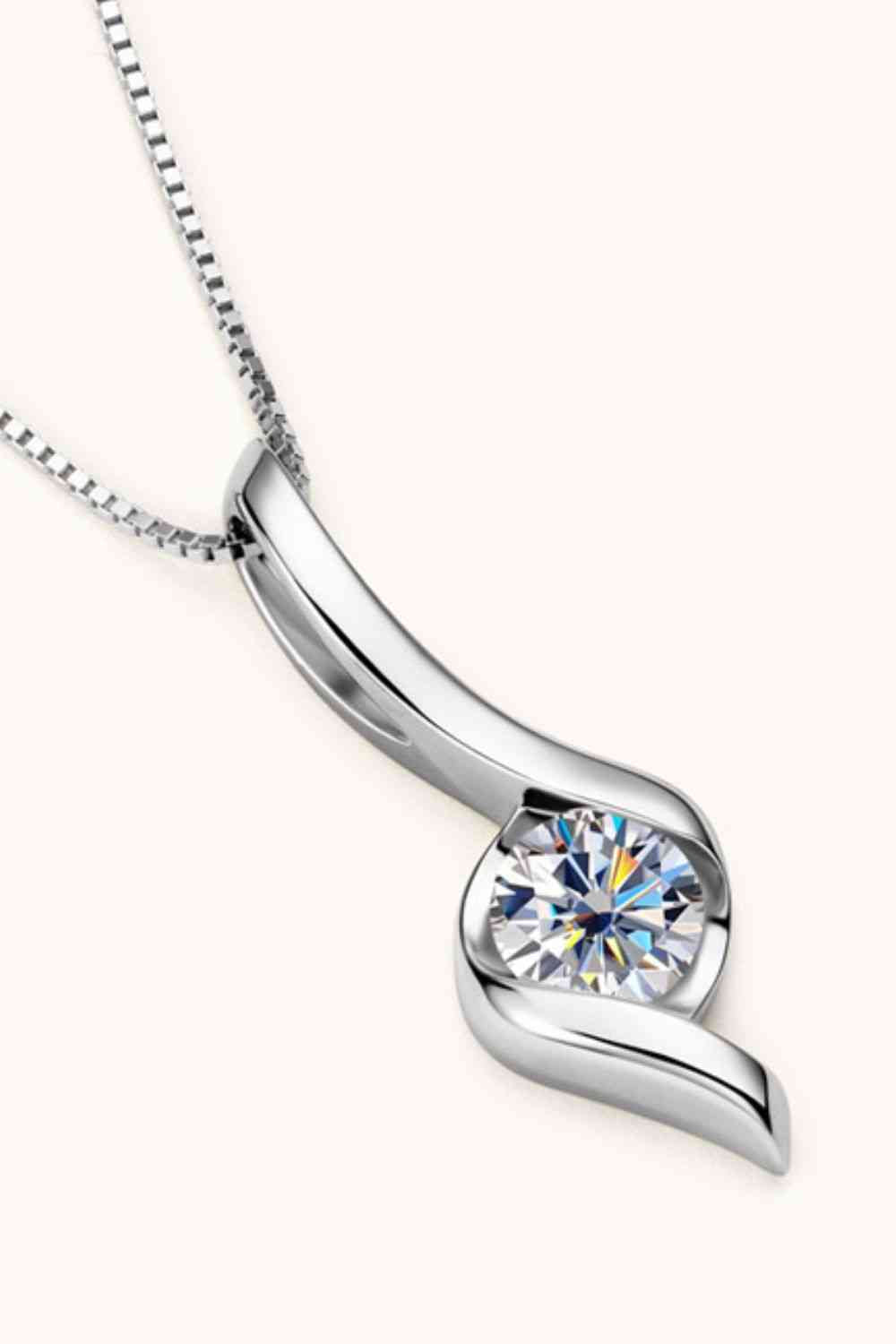 Ethereal Essence: 1-Carat Moissanite Necklace