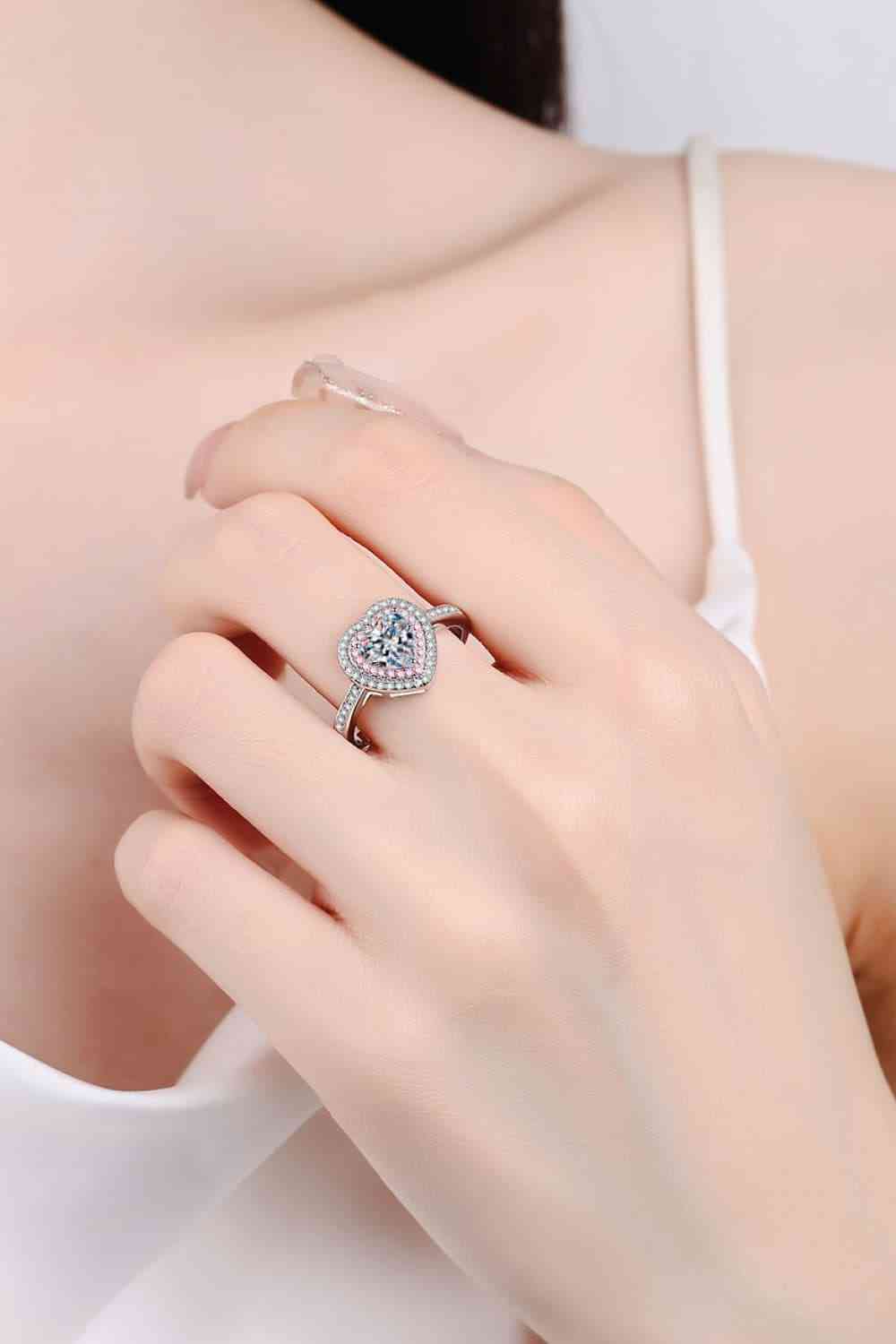 Heartfelt Radiance: 1 Carat Moissanite 925 Sterling Silver Ring